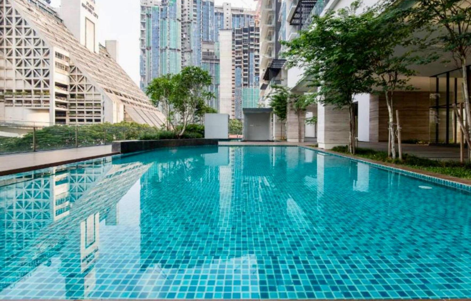 Pangsapuri Elements With Infinity Pool *