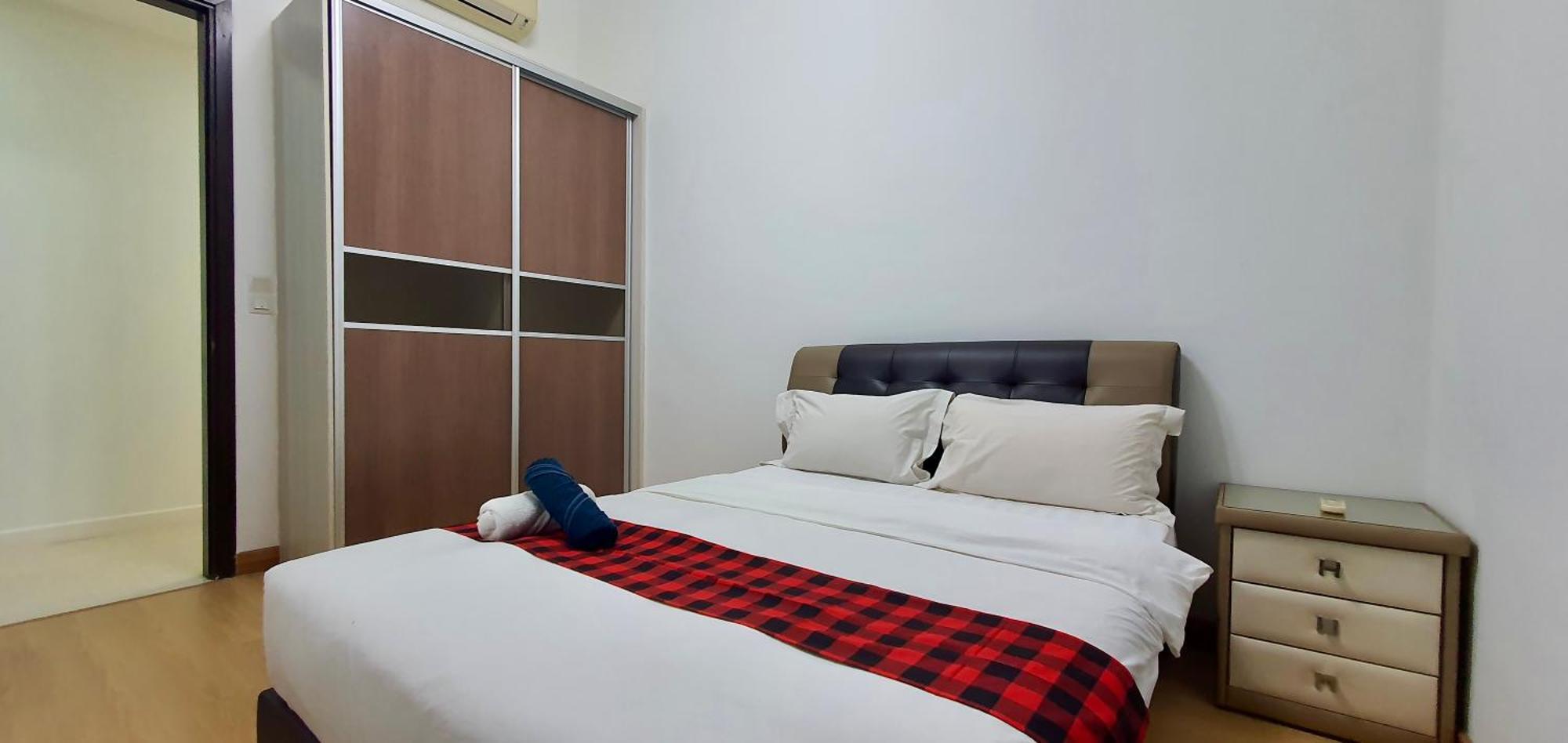 Elements With Infinity Pool Apartment Kuala Lumpur